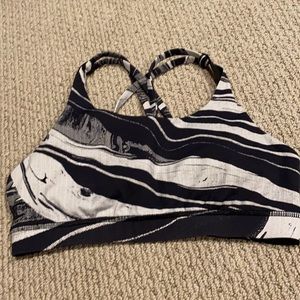 Lululemon Energy sports bra size 8